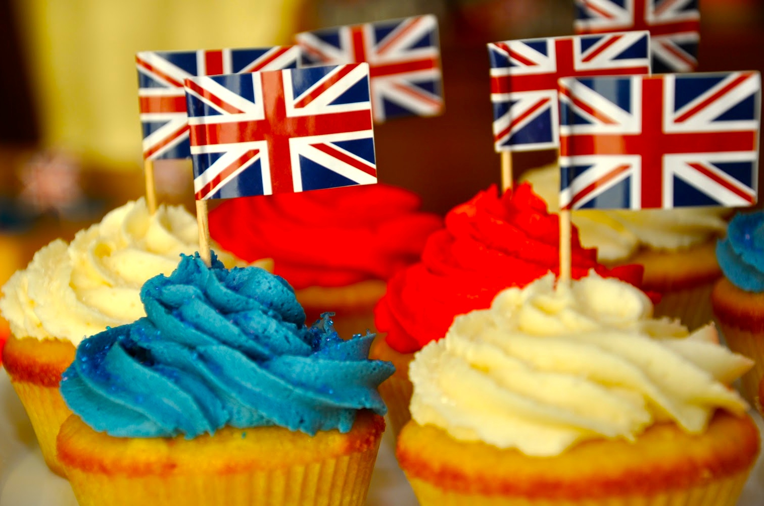 英国留学签证费用及流程材料及最新入境政策详解